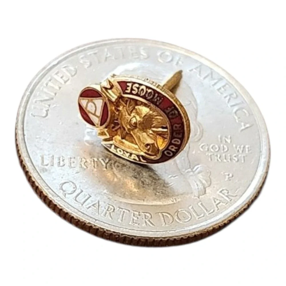 1/10 10K Gold Loyal‎ Order of Moose LGB Lapel Pin Brotherhood Emblem